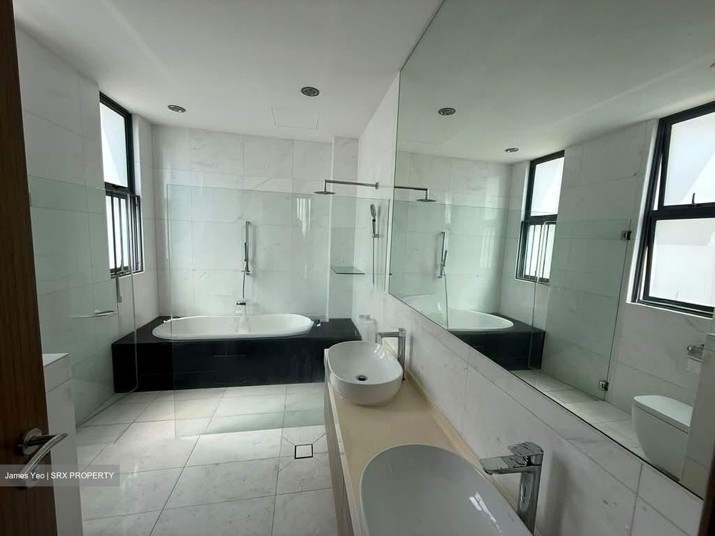 Ponggol Twenty-fourth Avenue (D19), Detached #568129071